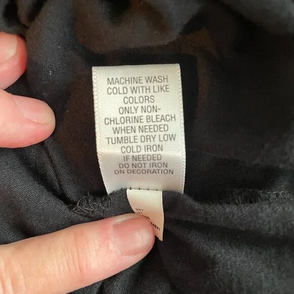 NWOT Size XL Libertine for Target black tank with skull and crossbones sequins - Picture 7 of 8